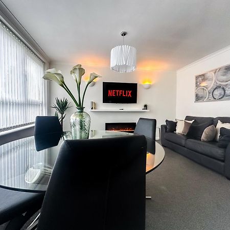 Contemporary And Cosy Birmingham Apartment- Free Parking & Wi-Fi Exterior foto